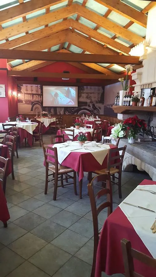 Albergo Alla Cesa Feltre 2*,